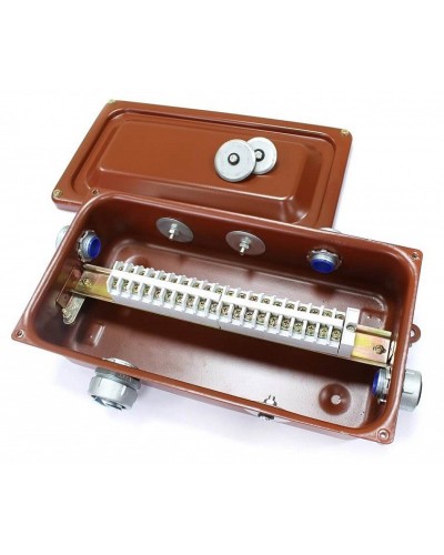 КСМР-20 У2 IP54 (zeta30375). Клеммные коробки КСМР с муфтами МВ-М(РКн) (металлорукав-коробка). ЗЭТА в Бердске